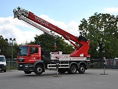 Böcker Autokran 46 Meter 6000kg Kran